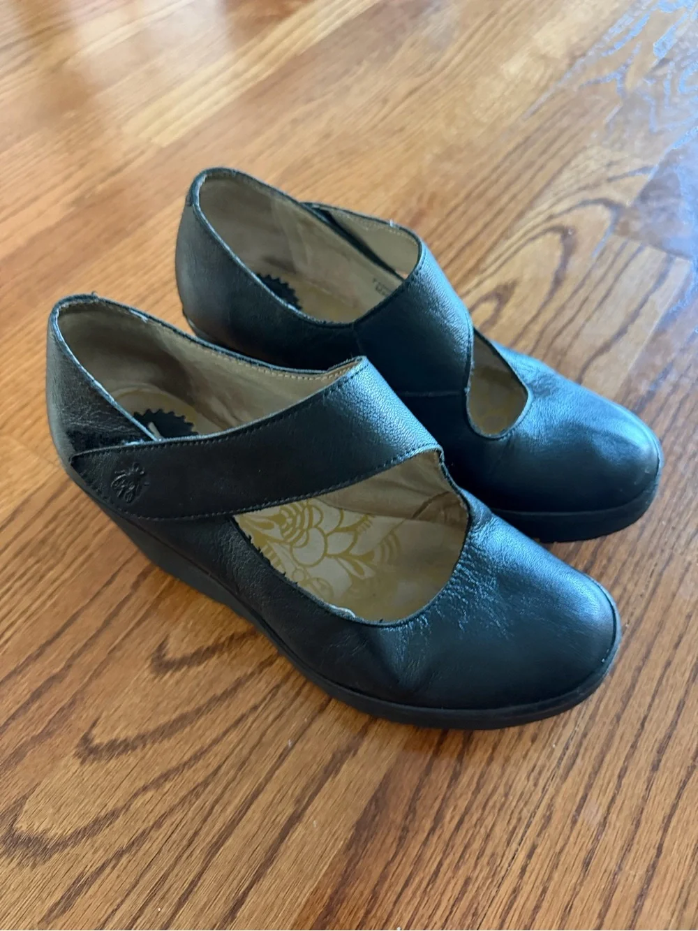 FLY LONDON Yasi Black Wedge Mary Jane Shoe